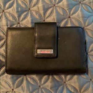Kenneth Cole Reaction Wallet
